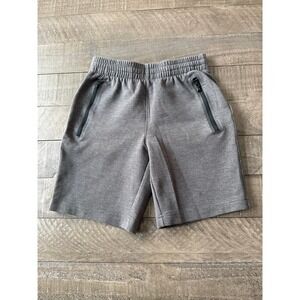 Old Navy Active Dynamic Fleece Boys Gray Shorts size 8